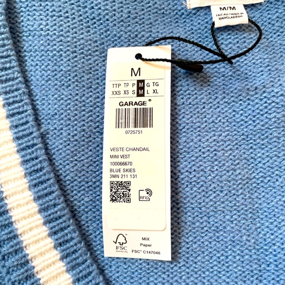 Mini vest in blue skies - Picture 7 of 8